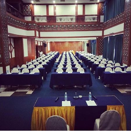 Purnama Hotel Limbang Kültér fotó