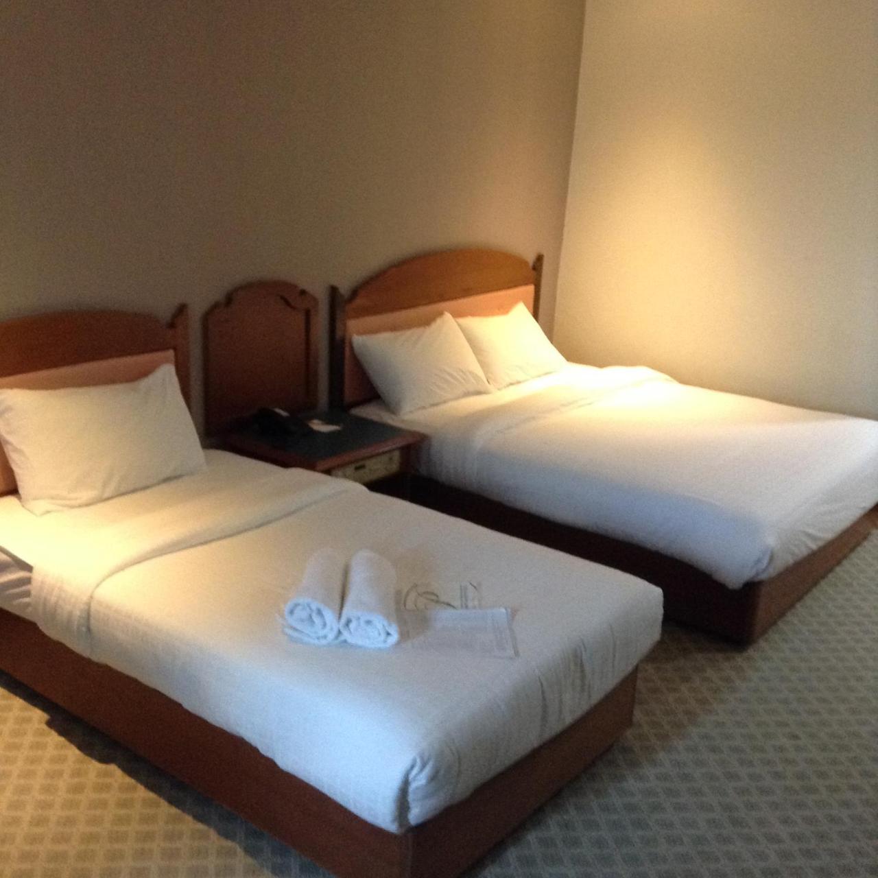 Purnama Hotel Limbang Kültér fotó