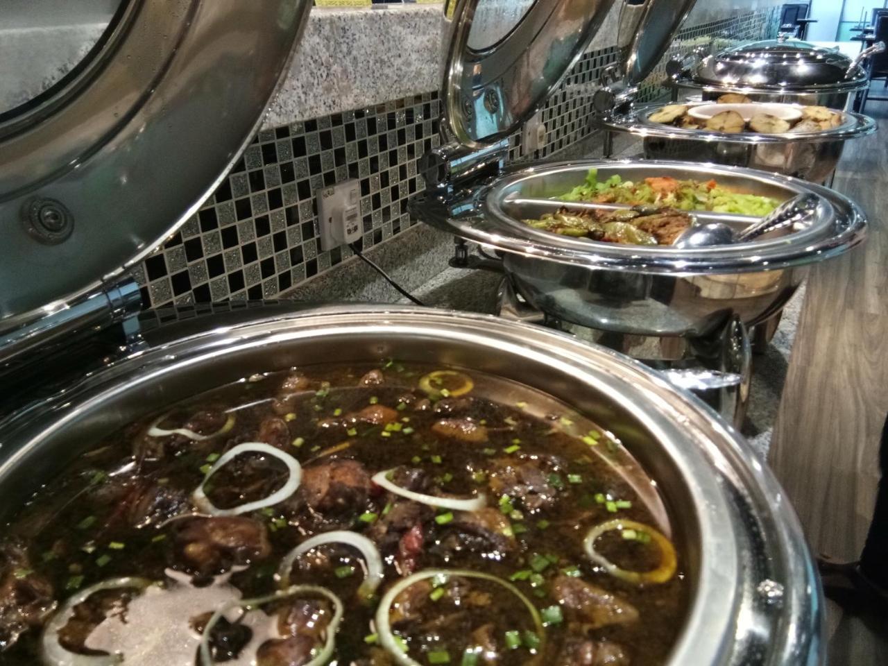 Purnama Hotel Limbang Kültér fotó